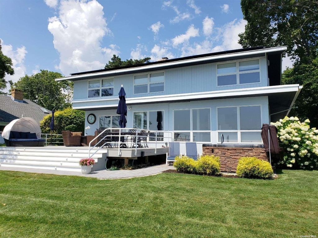 11 Beach Road - Photo 1
