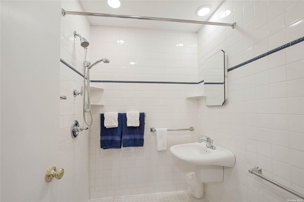 415 Southern Cross - Photo 10
