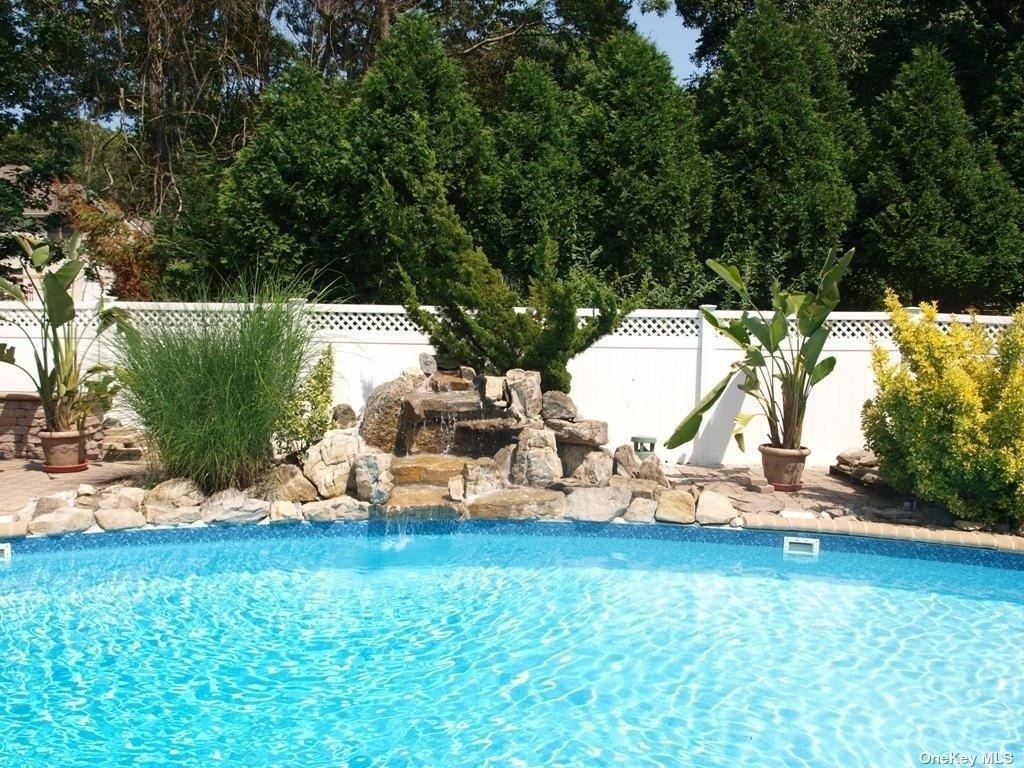 355 Windjammer Drive - Photo 2