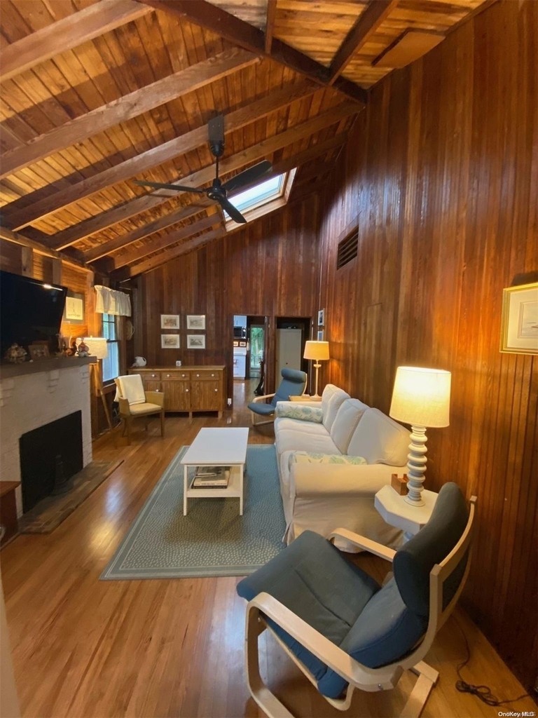 876 Evergreen Walk - Photo 2