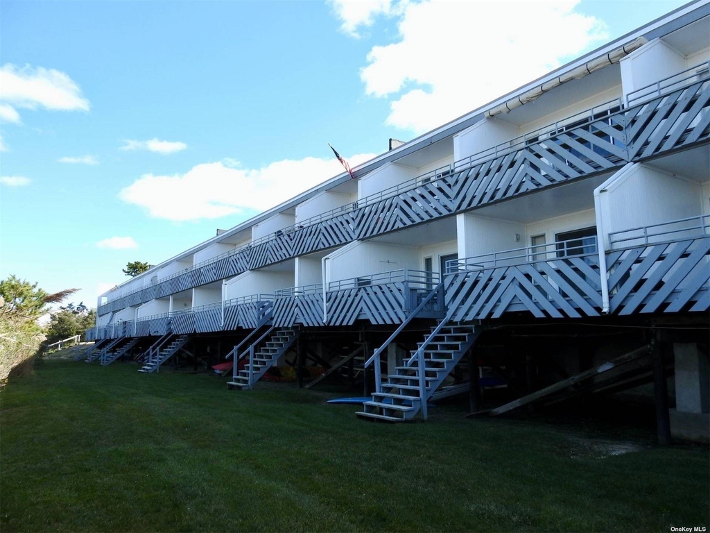 274 Dune Road - Photo 10