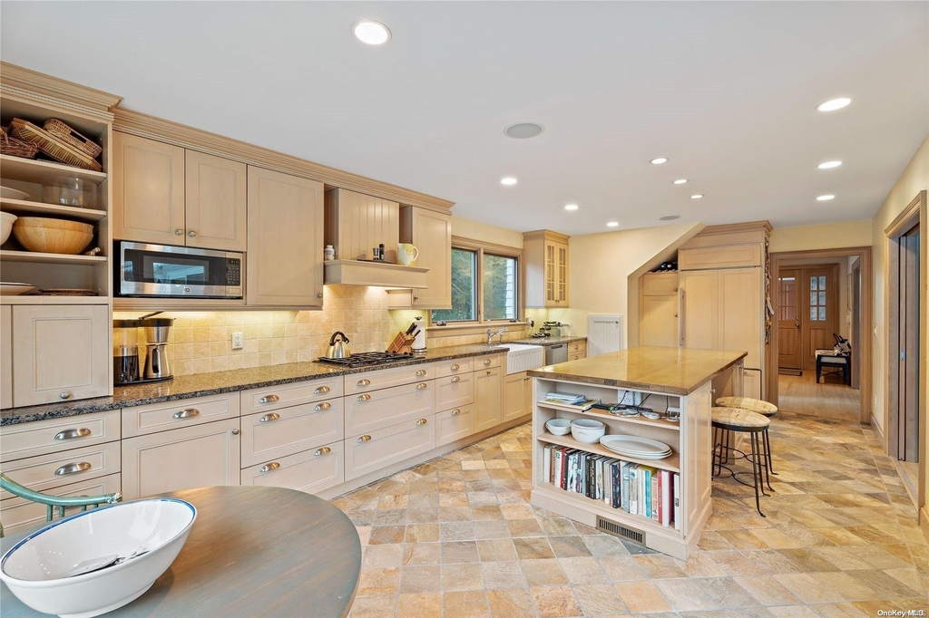 13 Quogo Neck Lane - Photo 7