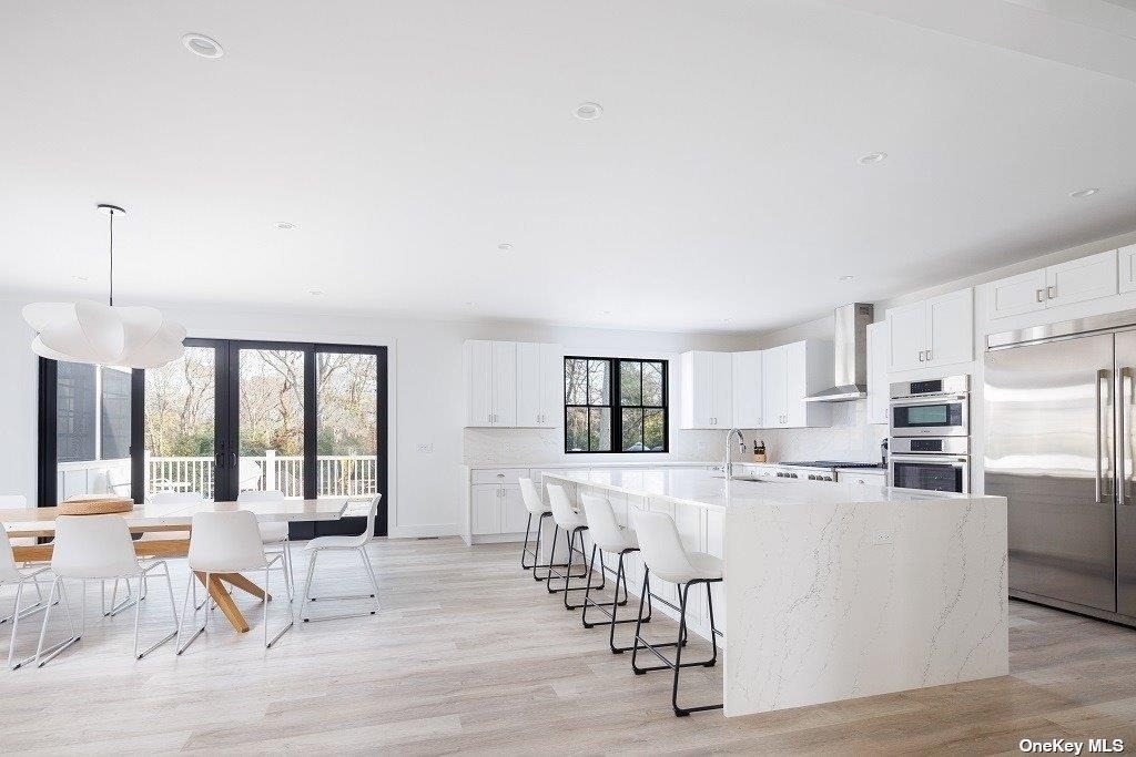 650 Pine Avenue - Photo 1