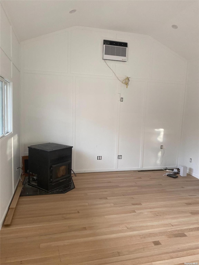 18 Erie Street - Photo 9