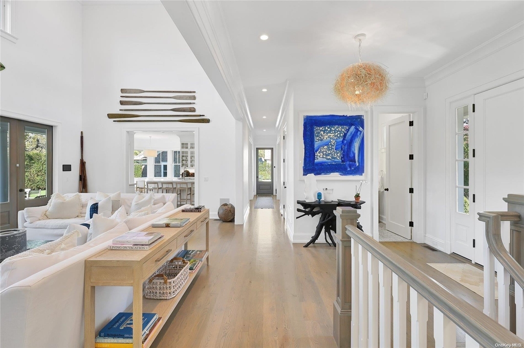52 Quogue Street - Photo 3