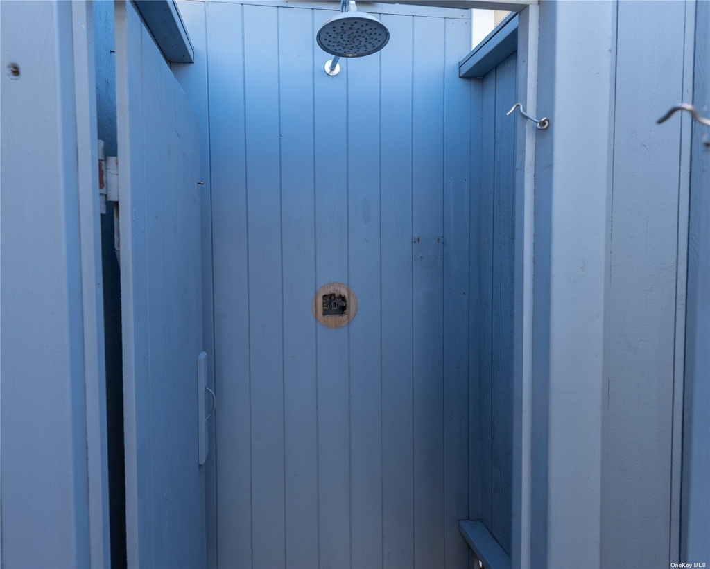 672 Ocean Breeze - Photo 2