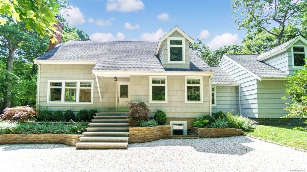 4 Scrimshaw Drive - Photo 0