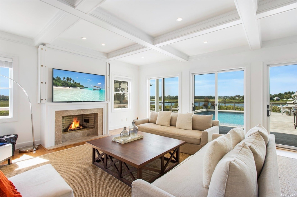157 Dune Road - Photo 25