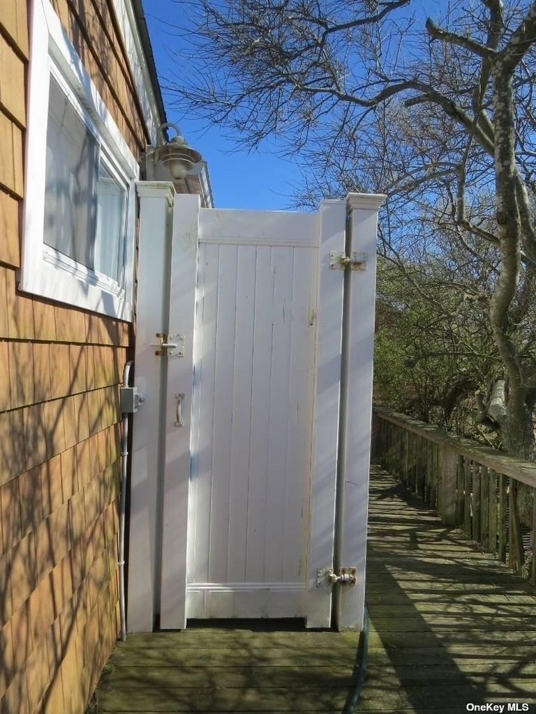 620 Dune Road - Photo 14