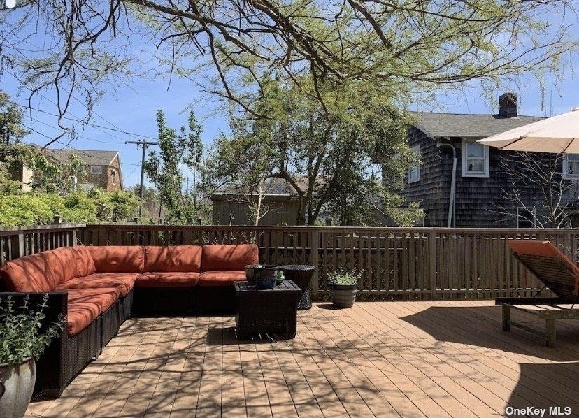 748 Ocean Breeze Walk - Photo 16