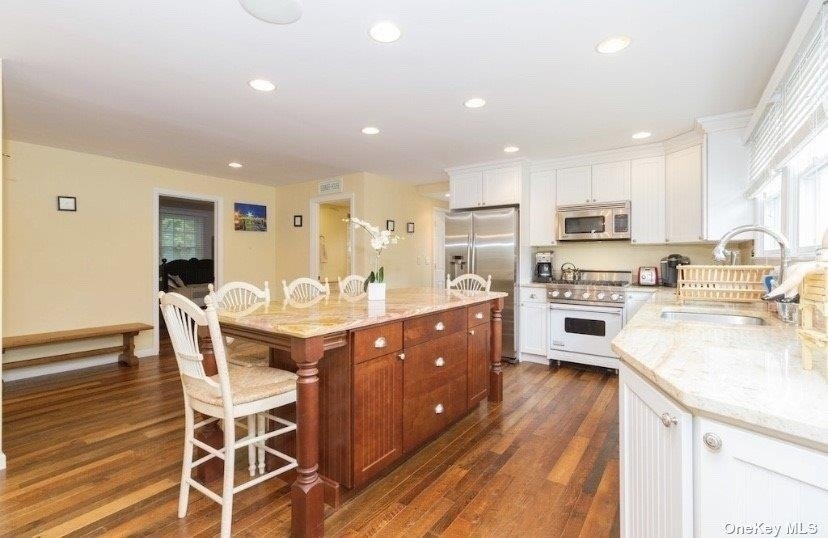 748 Ocean Breeze Walk - Photo 6