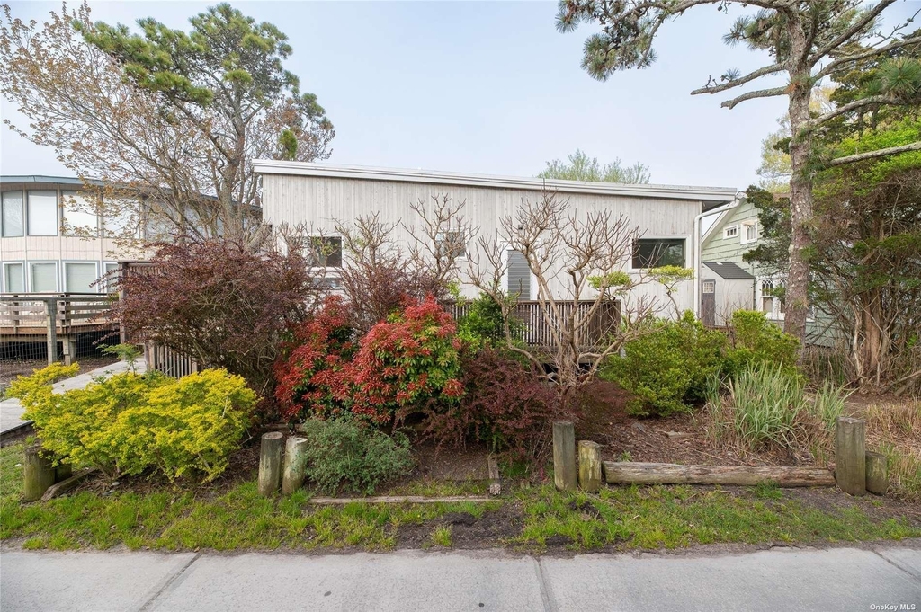 581 Bayberry Walk - Photo 0