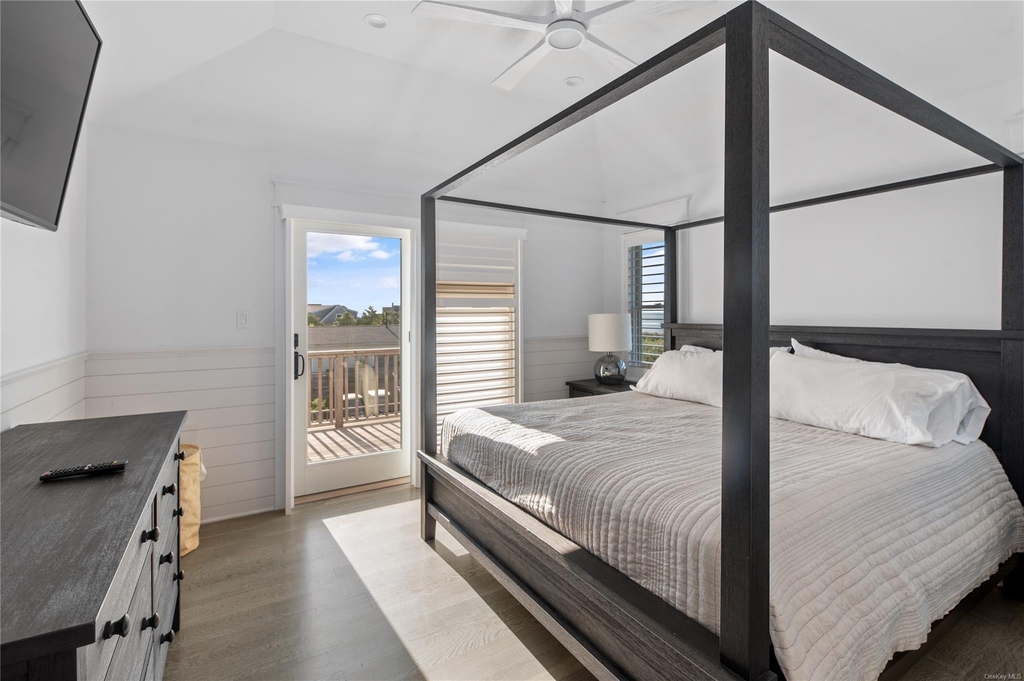 335 Surf Road - Photo 6