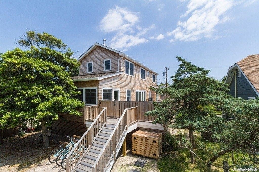 109 Bungalow Walk - Photo 0