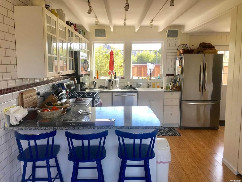 833 Evergreen Walk - Photo 4