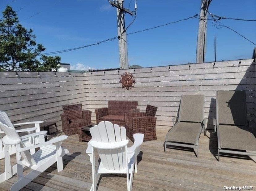 921 Evergreen Walk - Photo 11