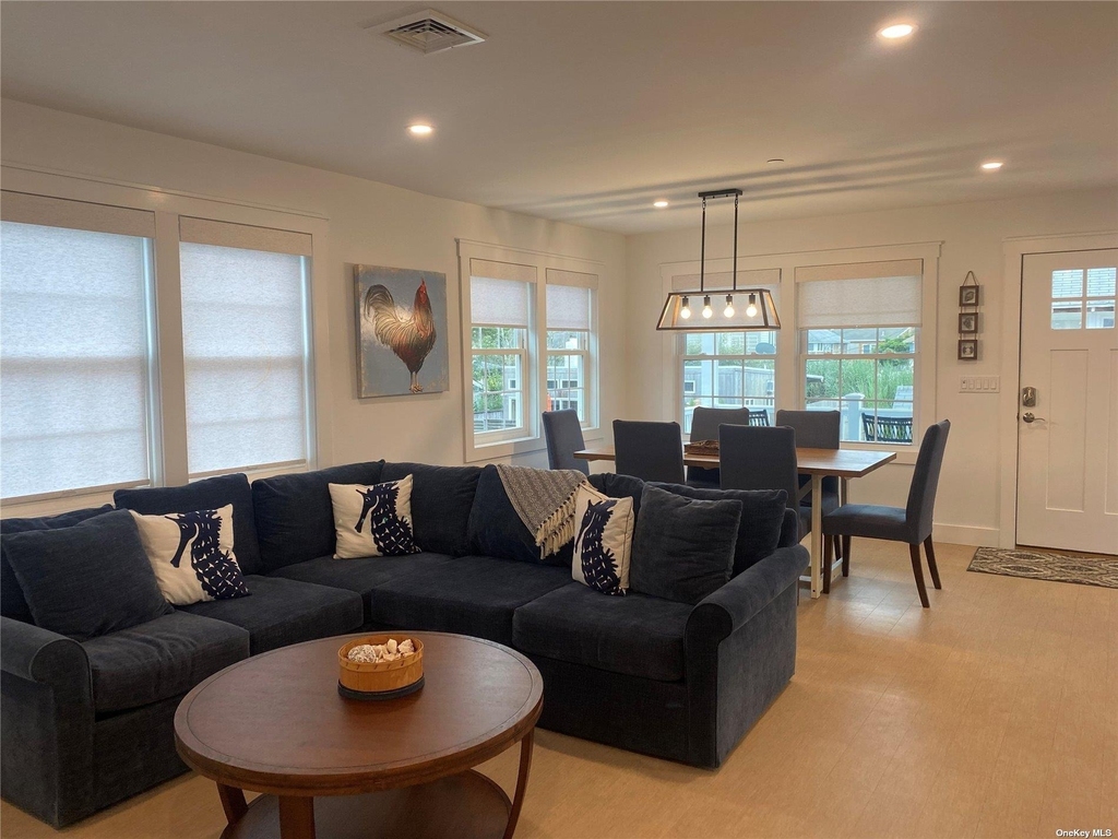 448 Dehnhoff Walk - Photo 4