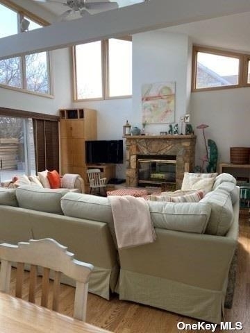 736 Ocean Breeze - Photo 1