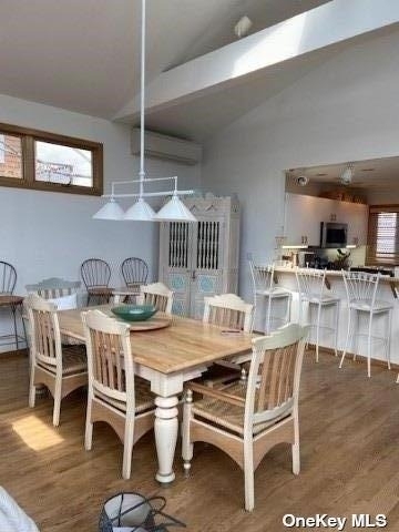 736 Ocean Breeze - Photo 2