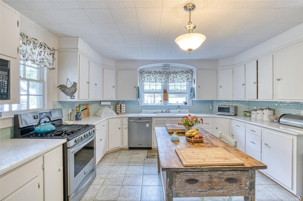 1695 Old Woods Path - Photo 14