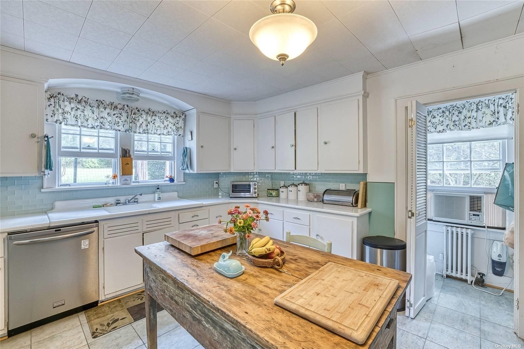 1695 Old Woods Path - Photo 13