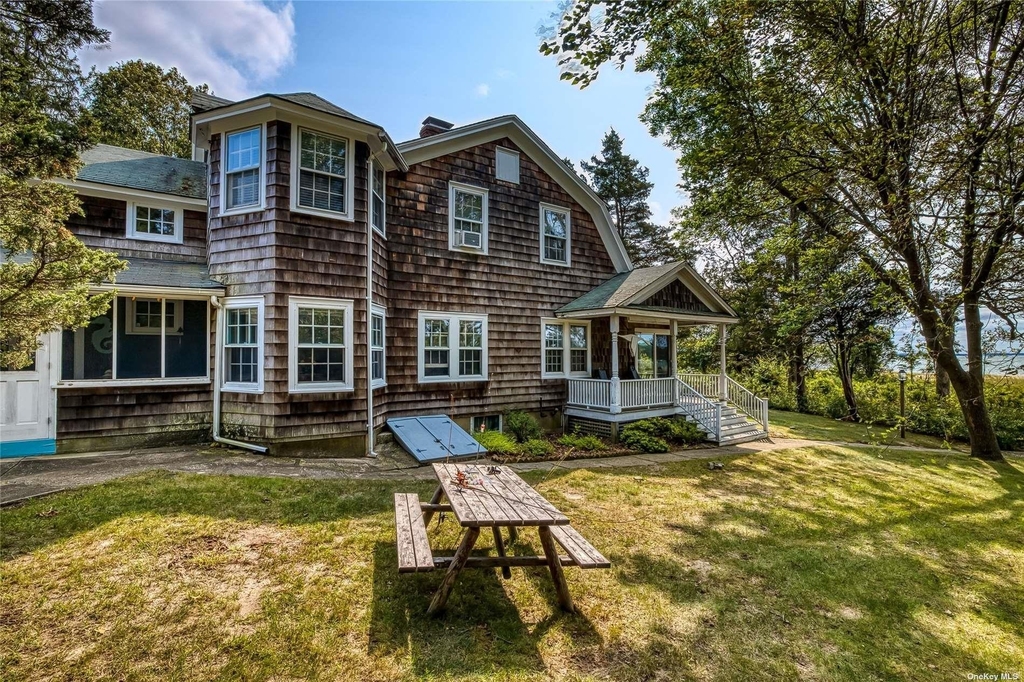 1695 Old Woods Path - Photo 3