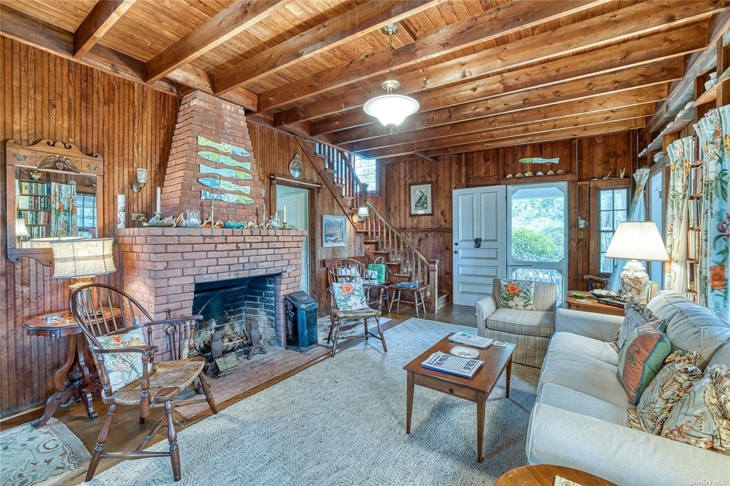 1695 Old Woods Path - Photo 7