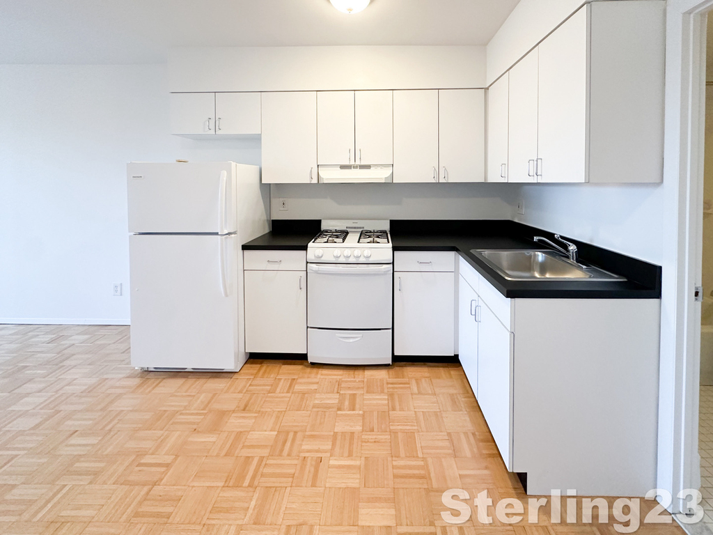Copy of 18-29 27th Avenue - Photo 2