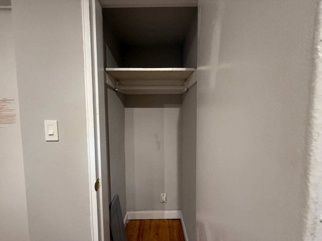 340 East 58th Street - Photo 9