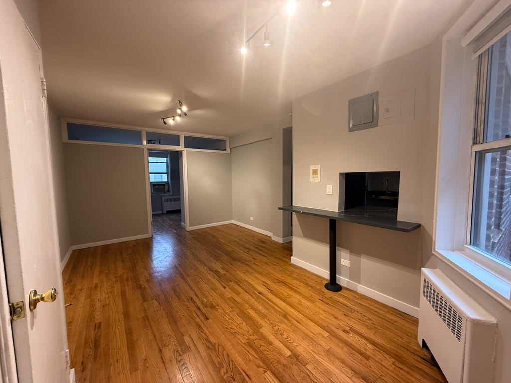340 East 58th Street - Photo 0