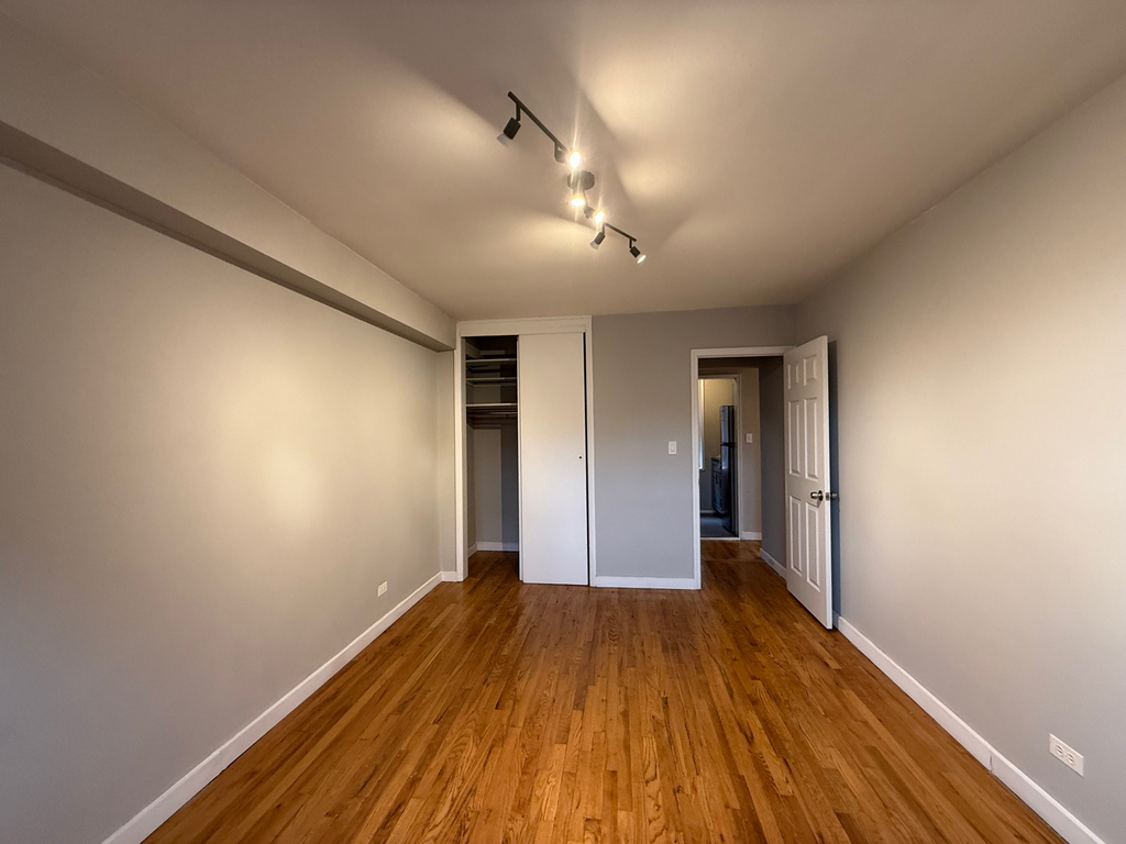 340 East 58th Street - Photo 10