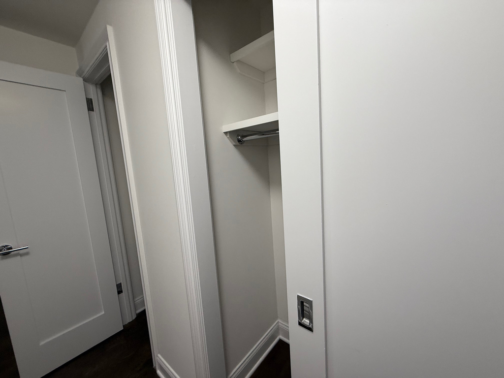 405 East 56th Street - Photo 13