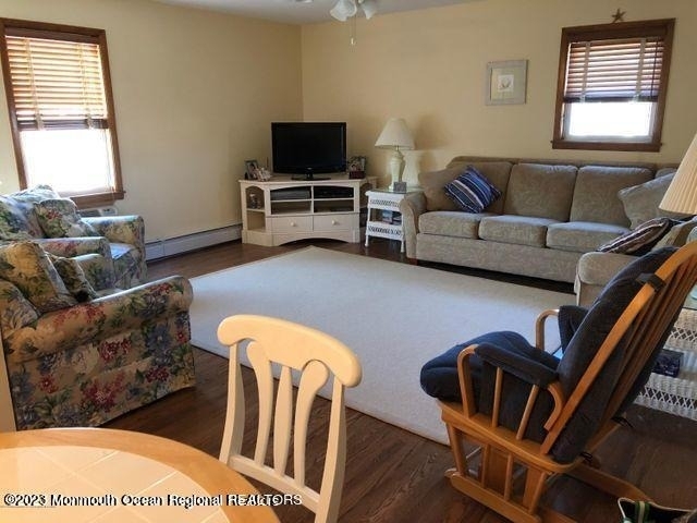 310 Maryland Avenue - Photo 6