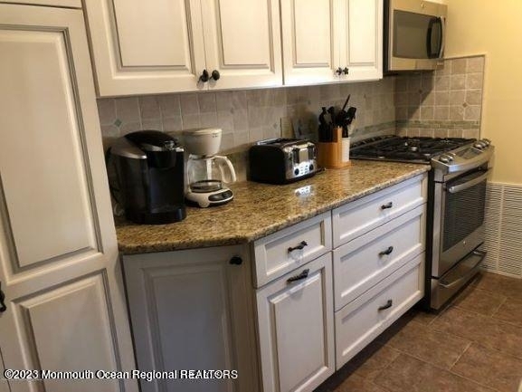 310 Maryland Avenue - Photo 4