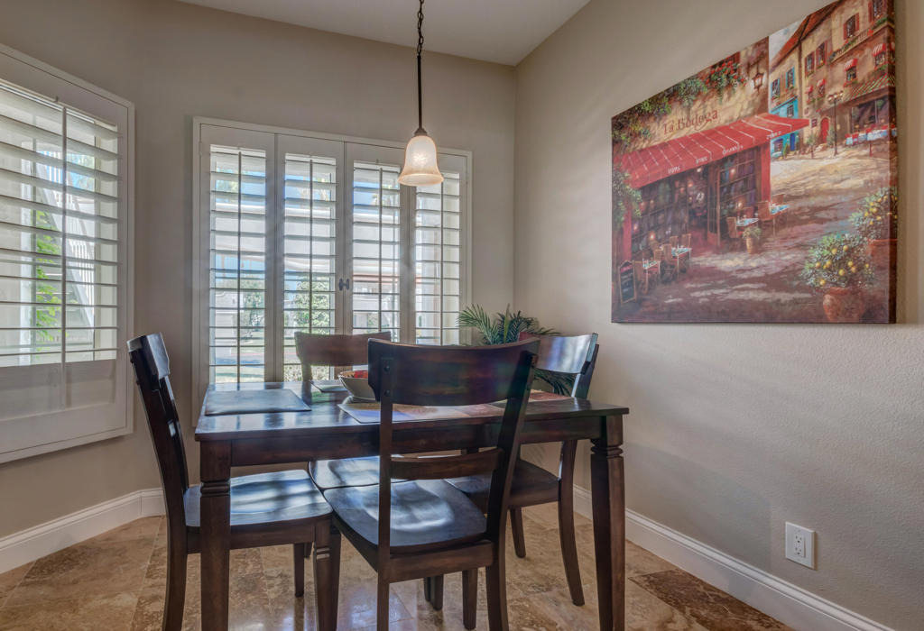 237 Vista Royale Circle W - Photo 14