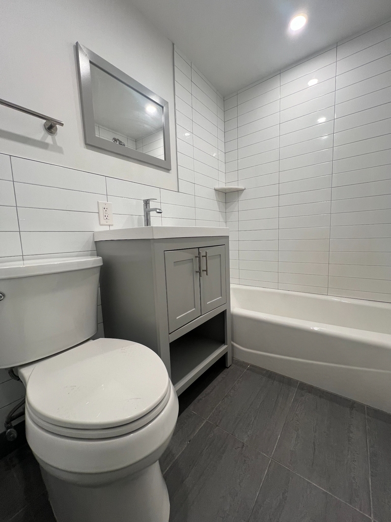 144-60 26th Avenue - Photo 10