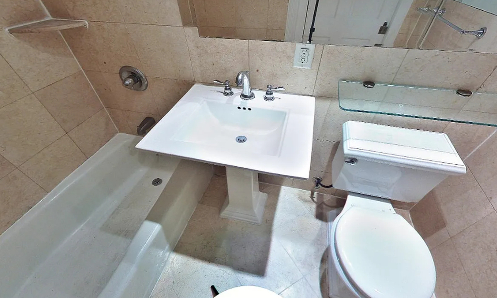 330 East 100th Street - Photo 7