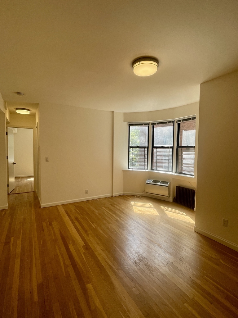 1680 York Avenue - Photo 0