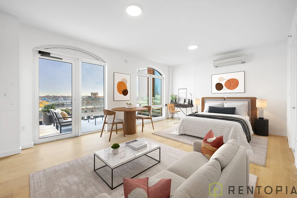 210 Greenpoint Avenue - Photo 2