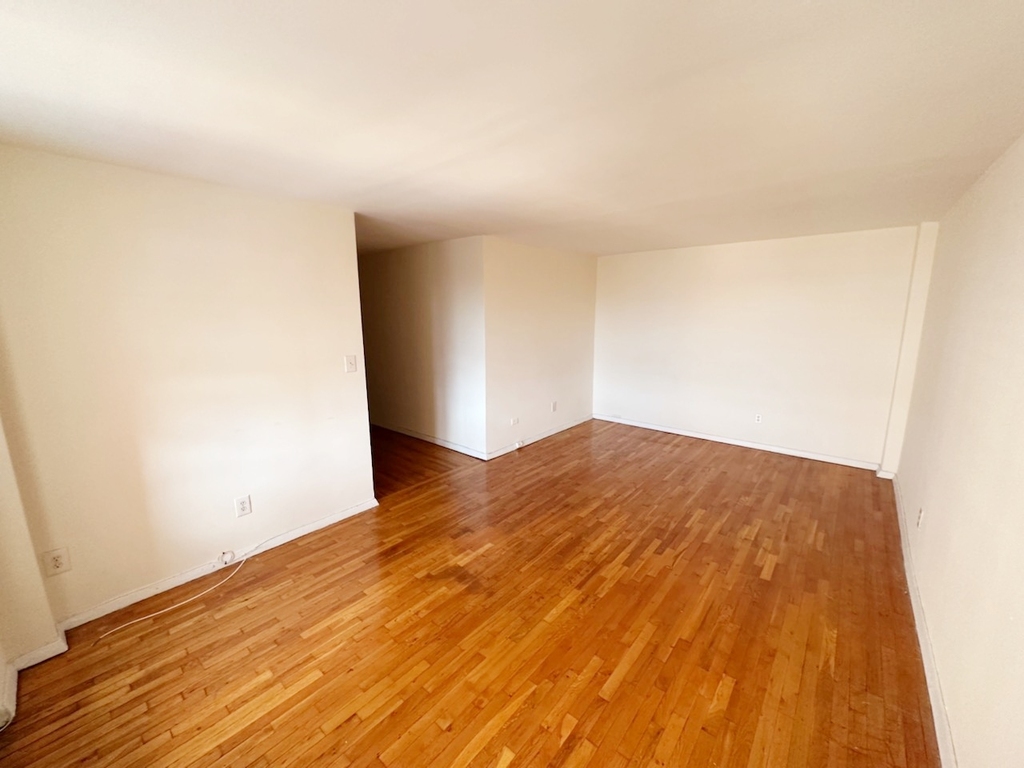 9602 4th Avenue - Photo 1