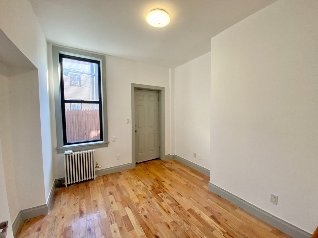 Harman Street - Photo 4