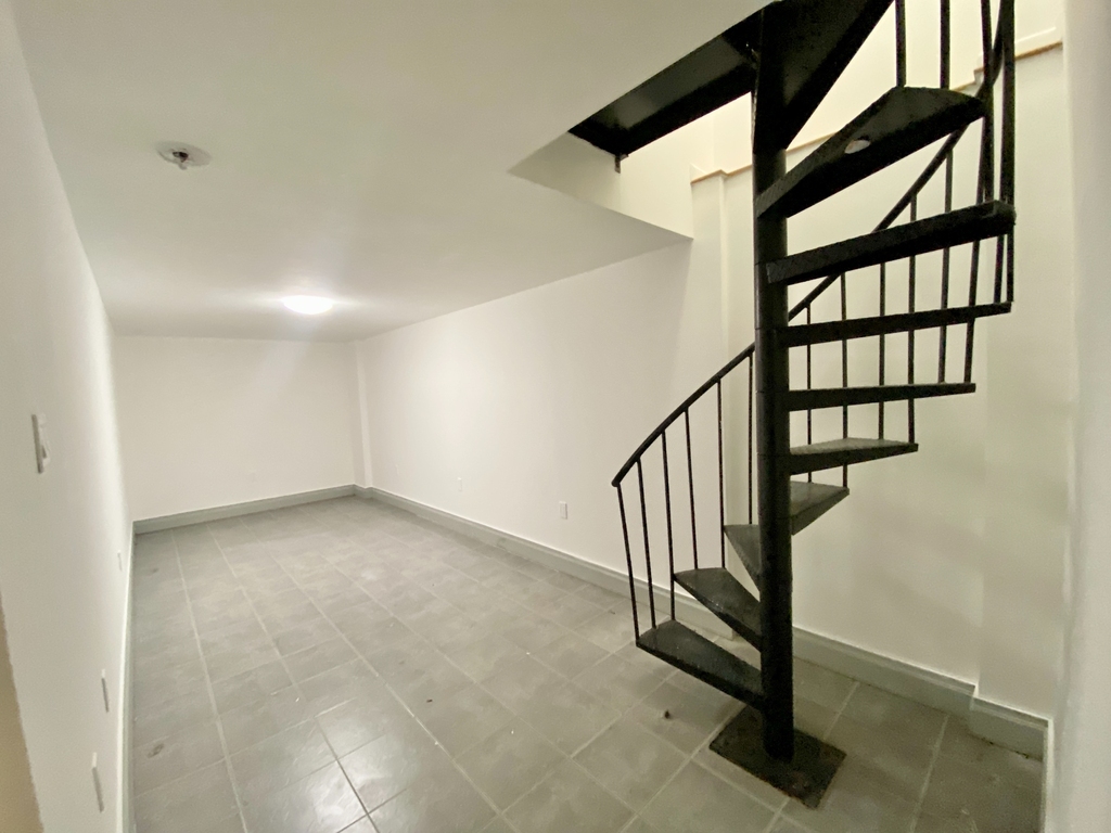 Harman Street - Photo 8