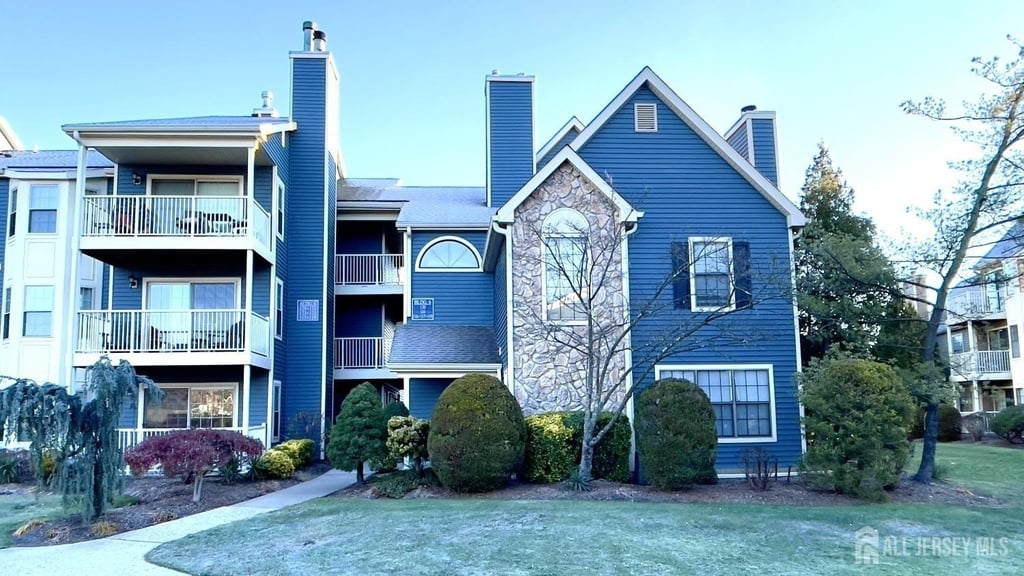 116 Longfield Court - Photo 0