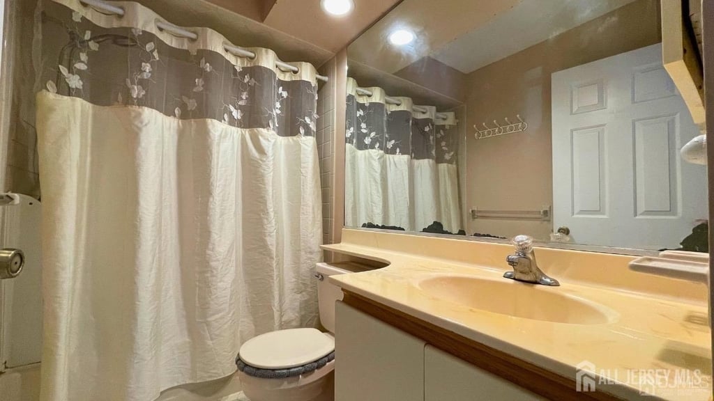 116 Longfield Court - Photo 1