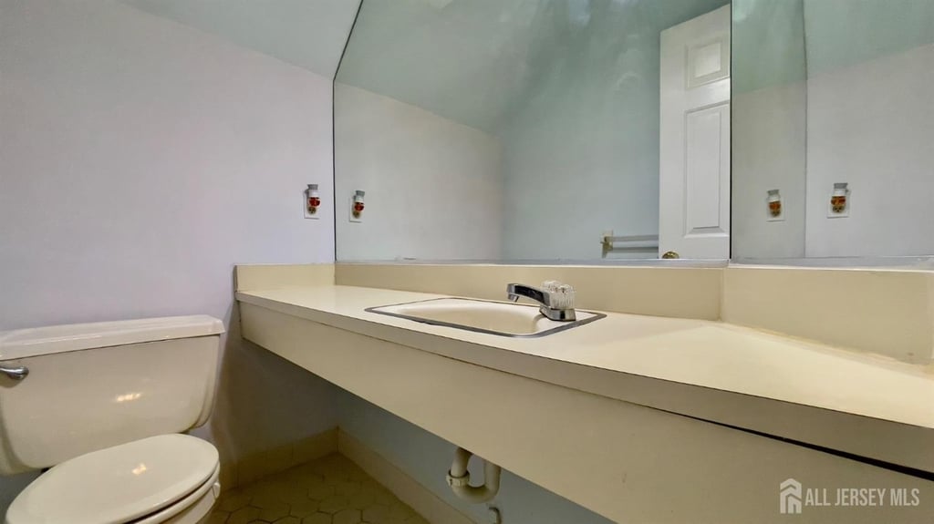 116 Longfield Court - Photo 12