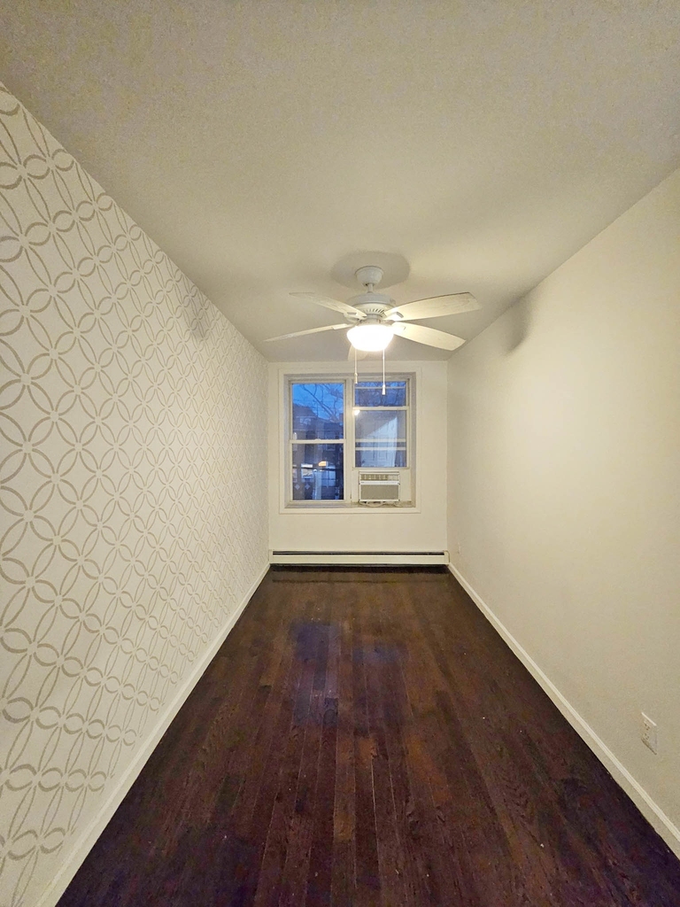 7104 Narrows Avenue - Photo 9