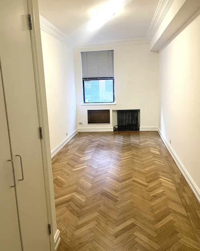 1680 York Avenue - Photo 4