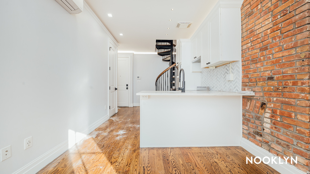 43 Columbia Place - Photo 10