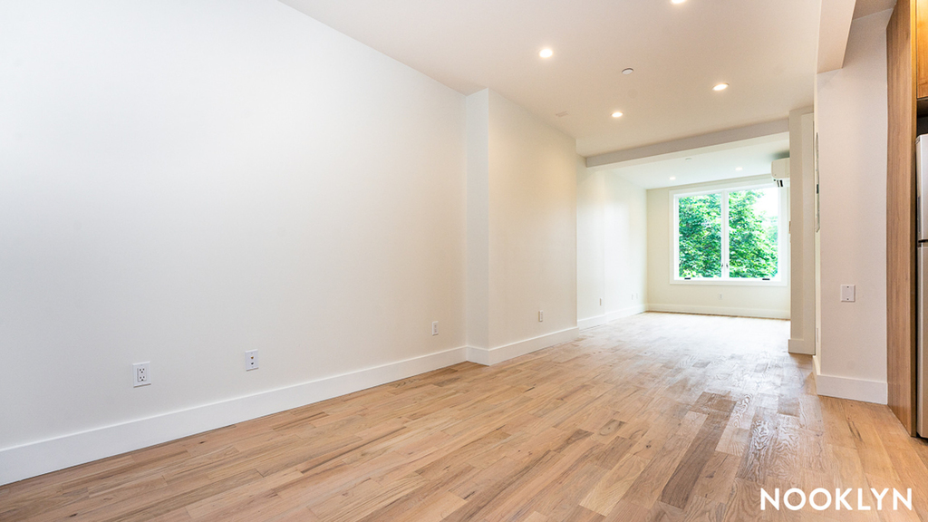 123 Park Avenue - Photo 13