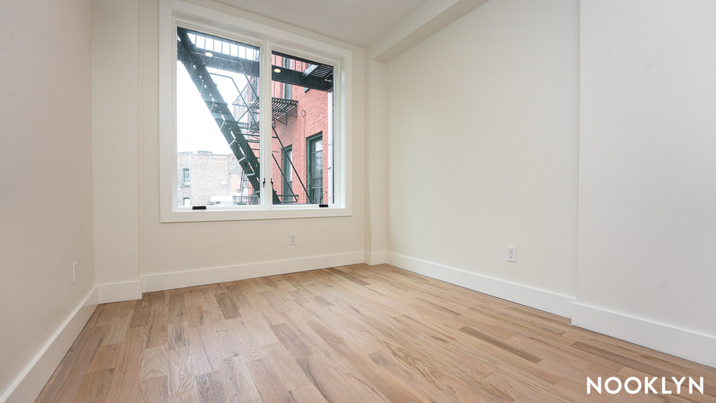 123 Park Avenue - Photo 5